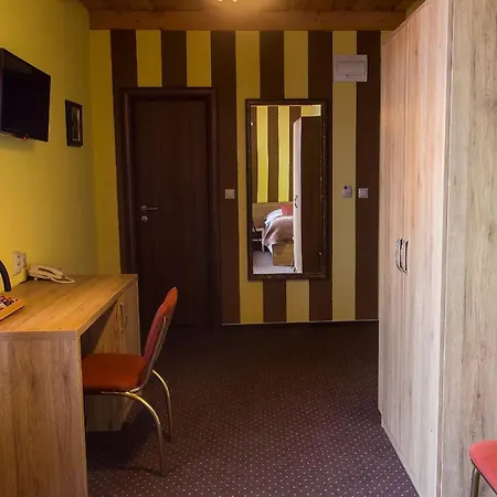 Pivnica A Pri Studni *