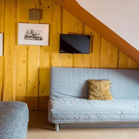 Pivnica A Pri Studni Penzion *