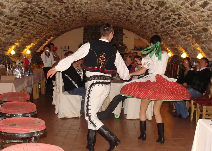 Pivnica A Pri Studni *